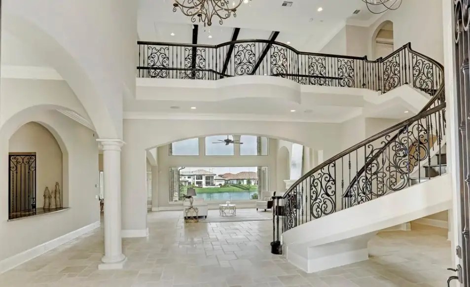 Newly Built Stone & Stucco Home In Sugar Land, Texas Homes of the Rich