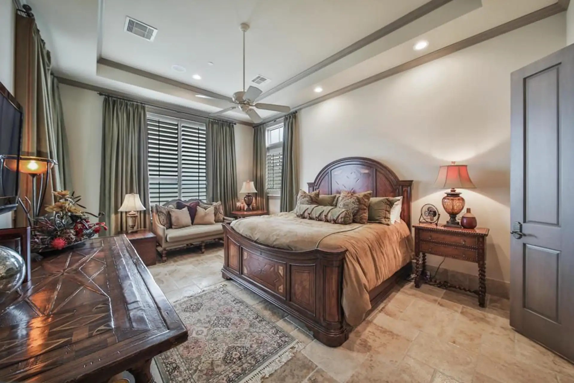 Fully Furnished Oceanfront Home In Texas (PHOTOS)