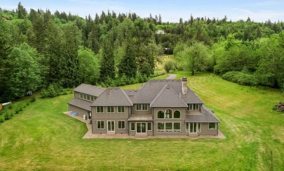 1.85 Million Home On 7 Acres In Corbett, Oregon Homes of the Rich