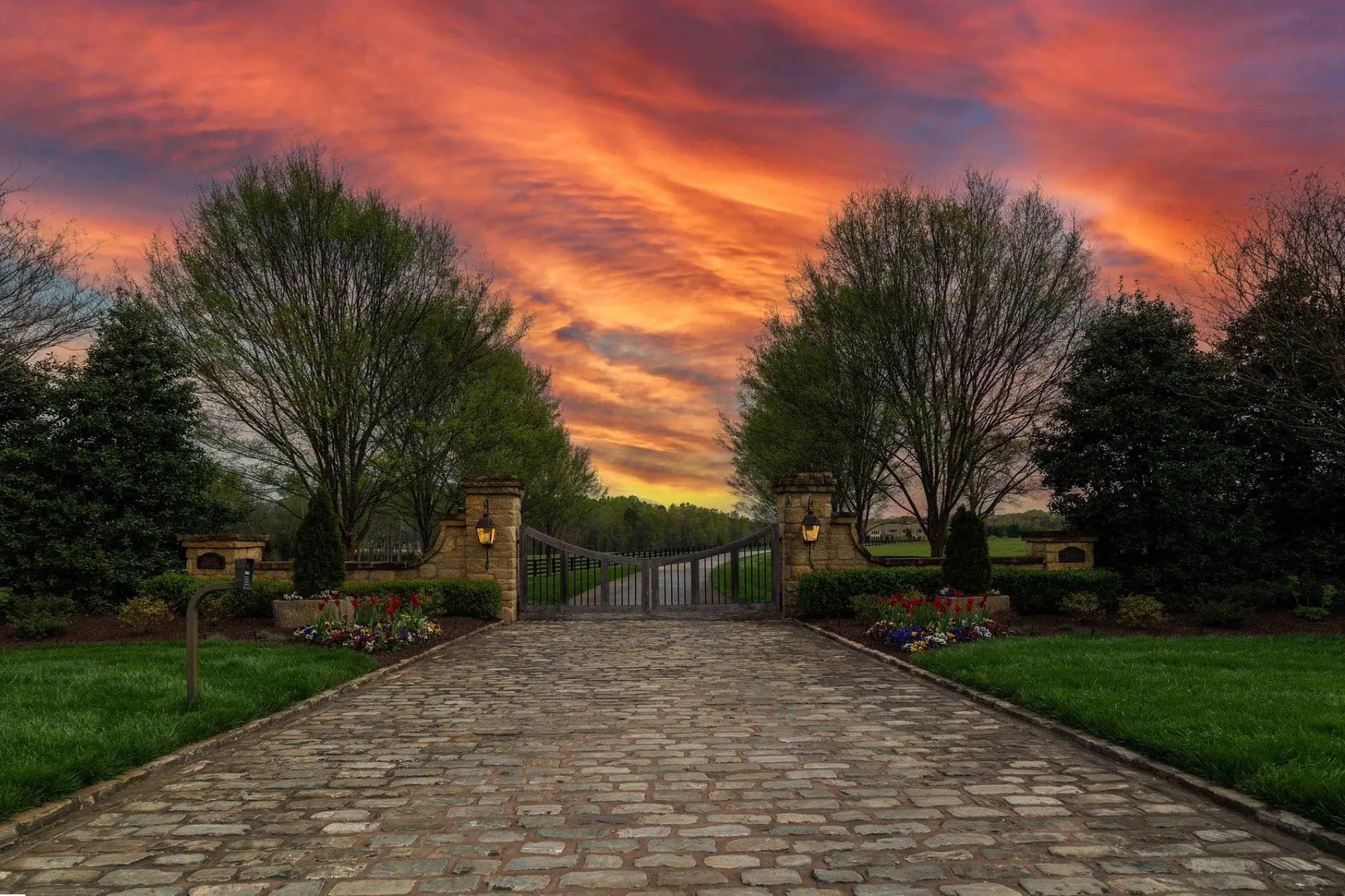 22 Million Estate In Simpsonville, South Carolina (PHOTOS)