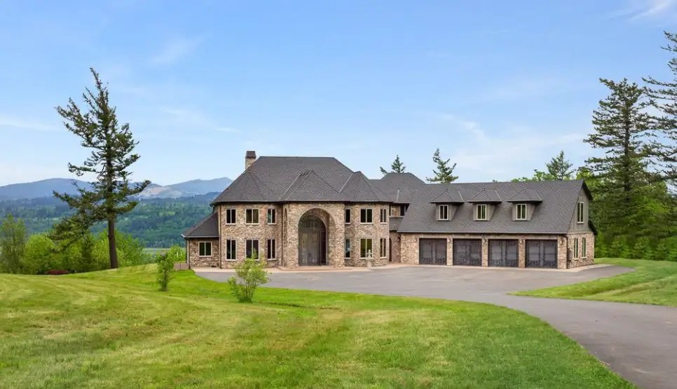 1.85 Million Home On 7 Acres In Corbett, Oregon Homes of the Rich