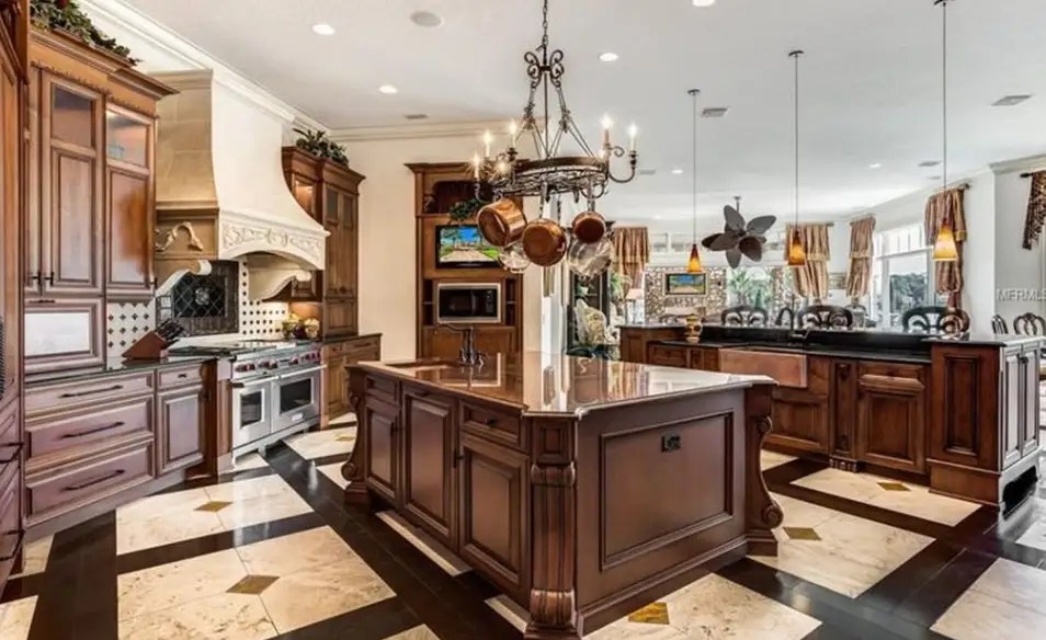 13,000 Square Foot Lakefront Mansion In Longwood, Florida Homes of