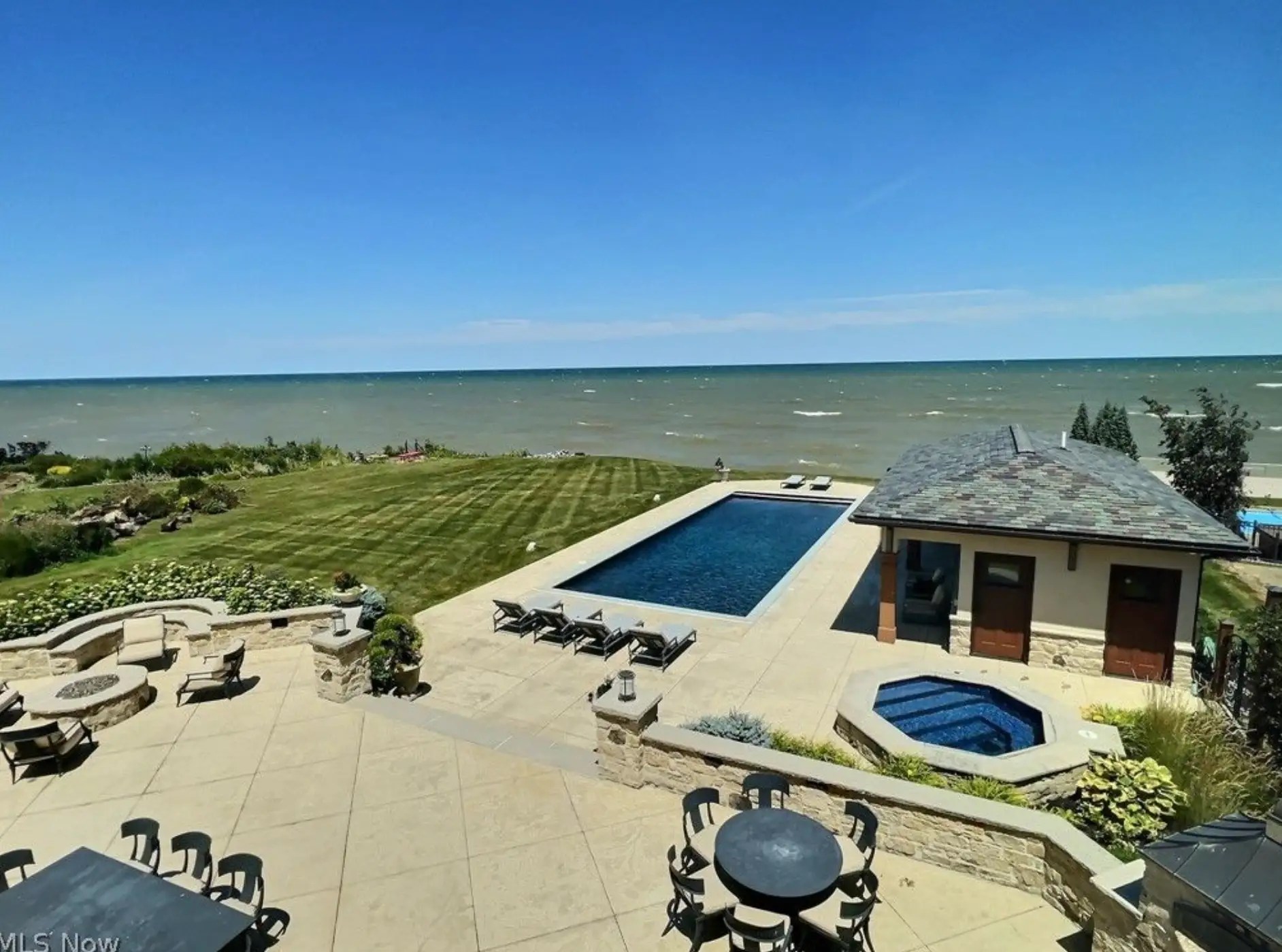 5 Million Lakefront Home In Avon Lake, Ohio (PHOTOS)