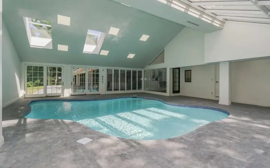 11,000 Square Foot Home On Long Island With Indoor Pool Homes of the Rich