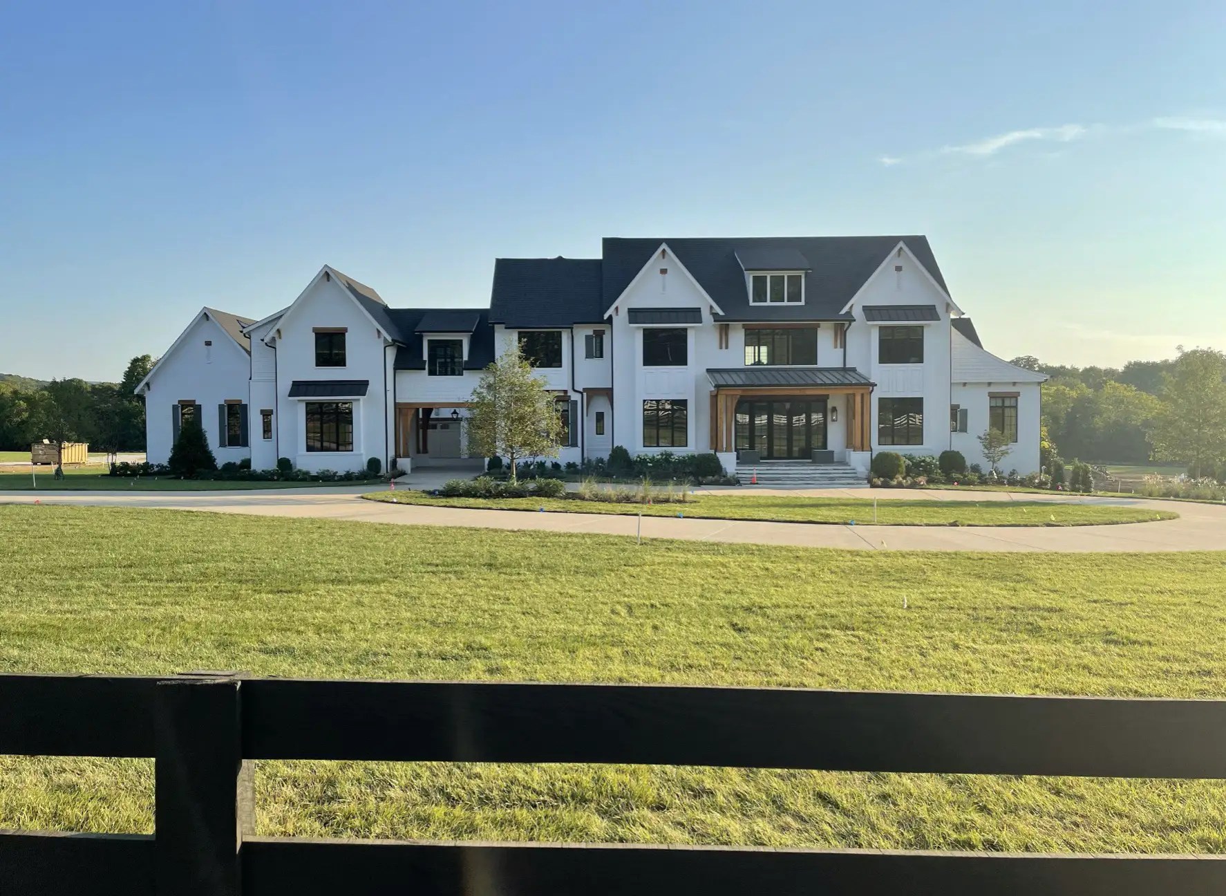 6 Million New Build In Brentwood, Tennessee (PHOTOS)