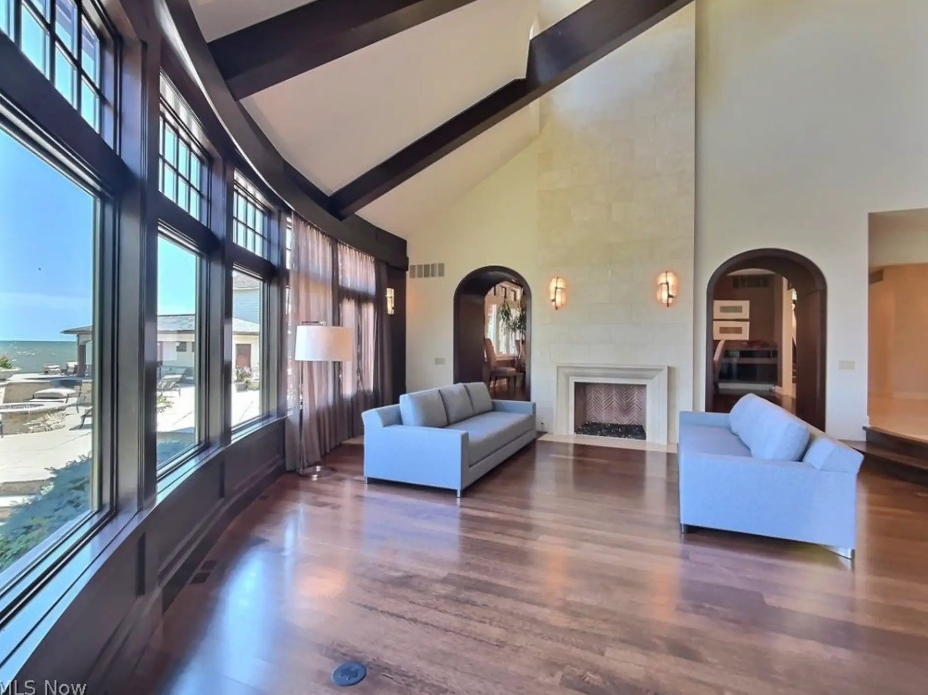 5 Million Lakefront Home In Avon Lake, Ohio (PHOTOS)