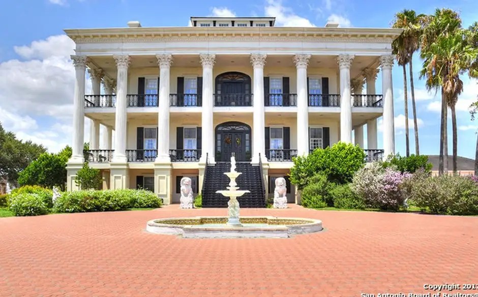 250 Acre Estate In Karnes City, Texas Homes of the Rich