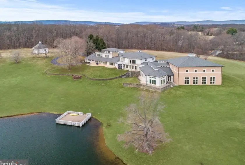 Martin Lawrence's 116 Acre Estate In Purcellville, Virginia Homes of