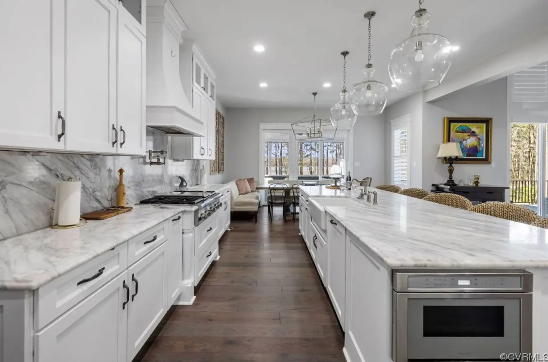 Lakefront Home In Chesterfield, Virginia (PHOTOS)