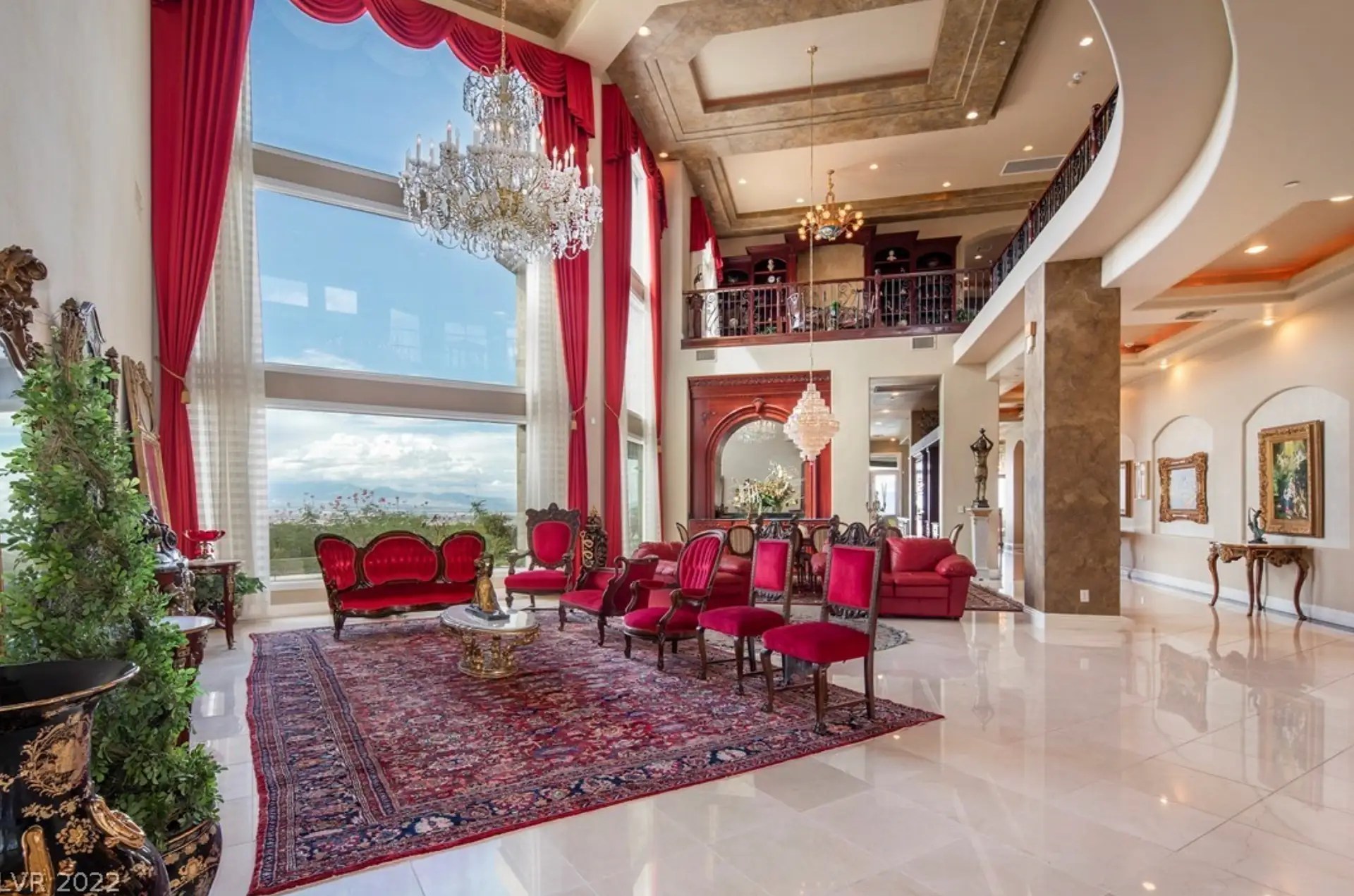 10 Million Contemporary Home In Nevada (PHOTOS)