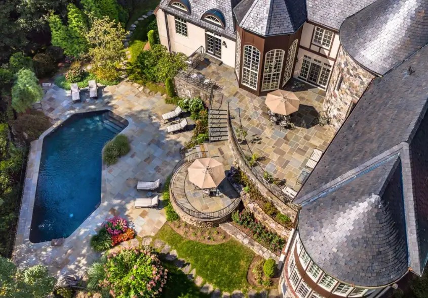 English Manor Style Home In North Castle, New York Homes of the Rich