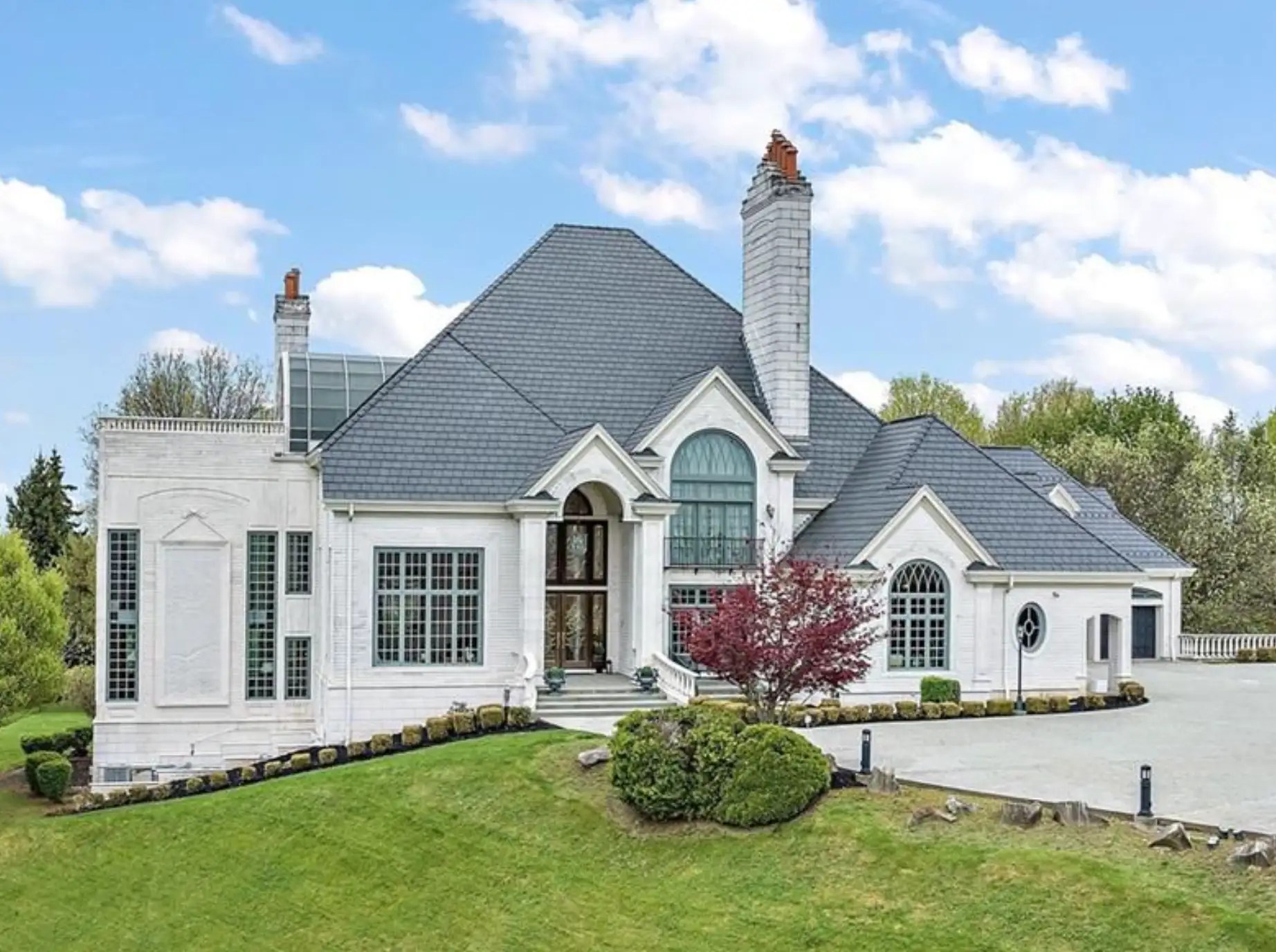 Pennsylvania Home With Amazing Lower Level (PHOTOS)
