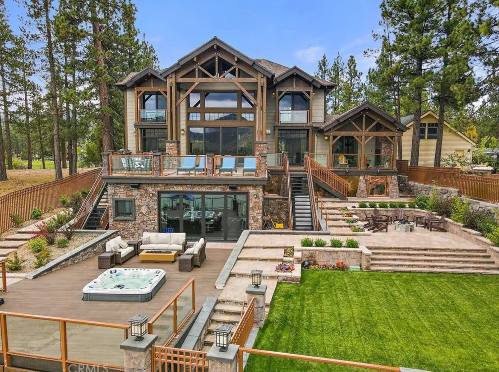5 Million Lakefront Home In Big Bear Lake, California (PHOTOS)