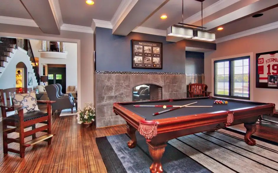 Newly Built Lakefront Home In Metamora, Michigan Homes of the Rich