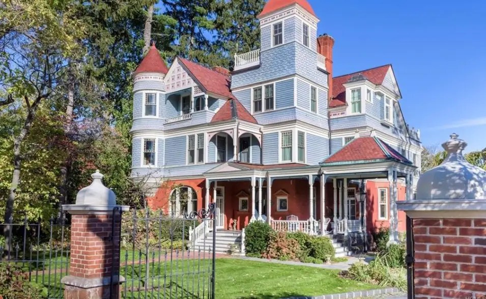Historic Waterfront Home In Nyack, New York Homes of the Rich
