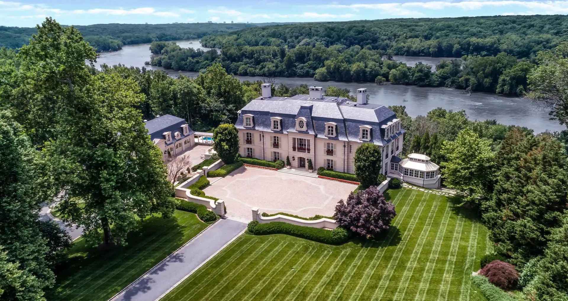 49 Million Riverfront Estate In Potomac, Maryland (PHOTOS)