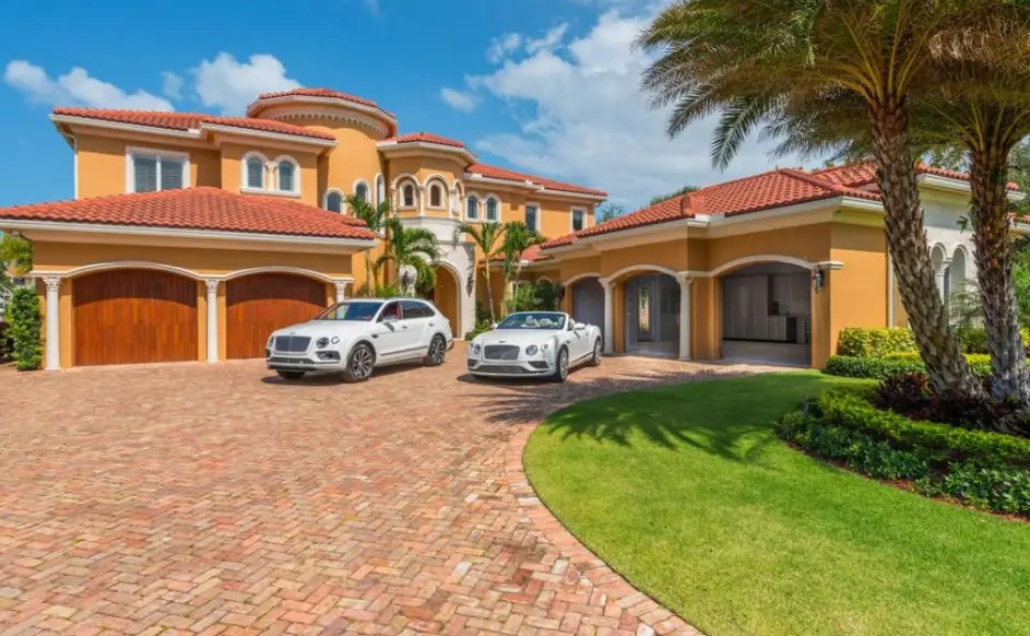 7.5 Million Waterfront Mansion In Palm Beach Gardens, FL Homes of