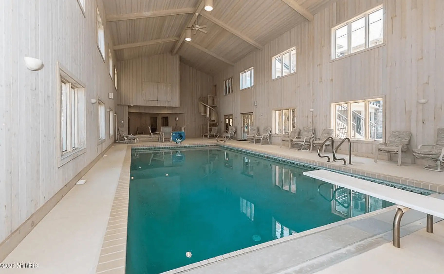 Lakefront Home In Sturgis, Michigan With Indoor Pool (PHOTOS)