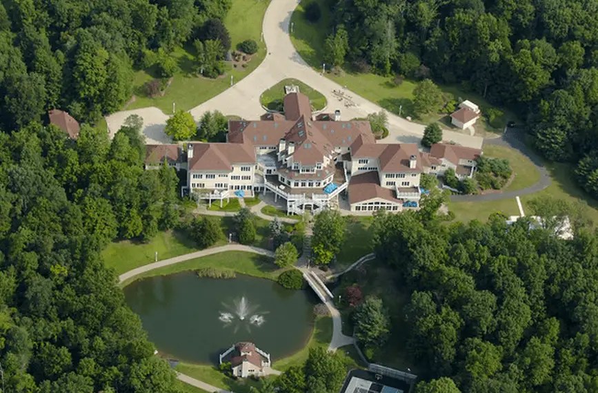 50 Cent ReLists Connecticut Mega Estate For 5.995 Million Homes of