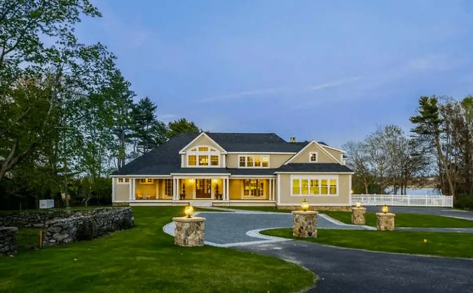 4.995 Million Newly Built Waterfront Mansion In Barrington, RI Homes