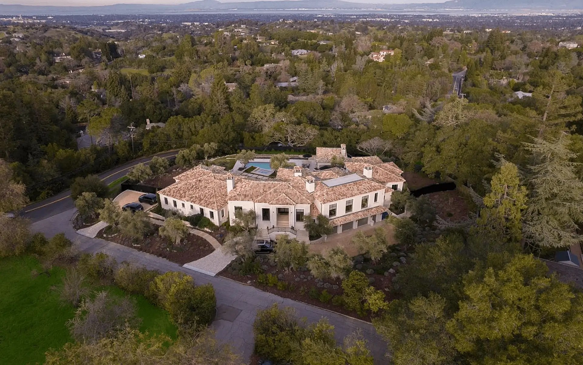 20 Million Hilltop Home In Los Altos Hills, California (FLOOR PLANS