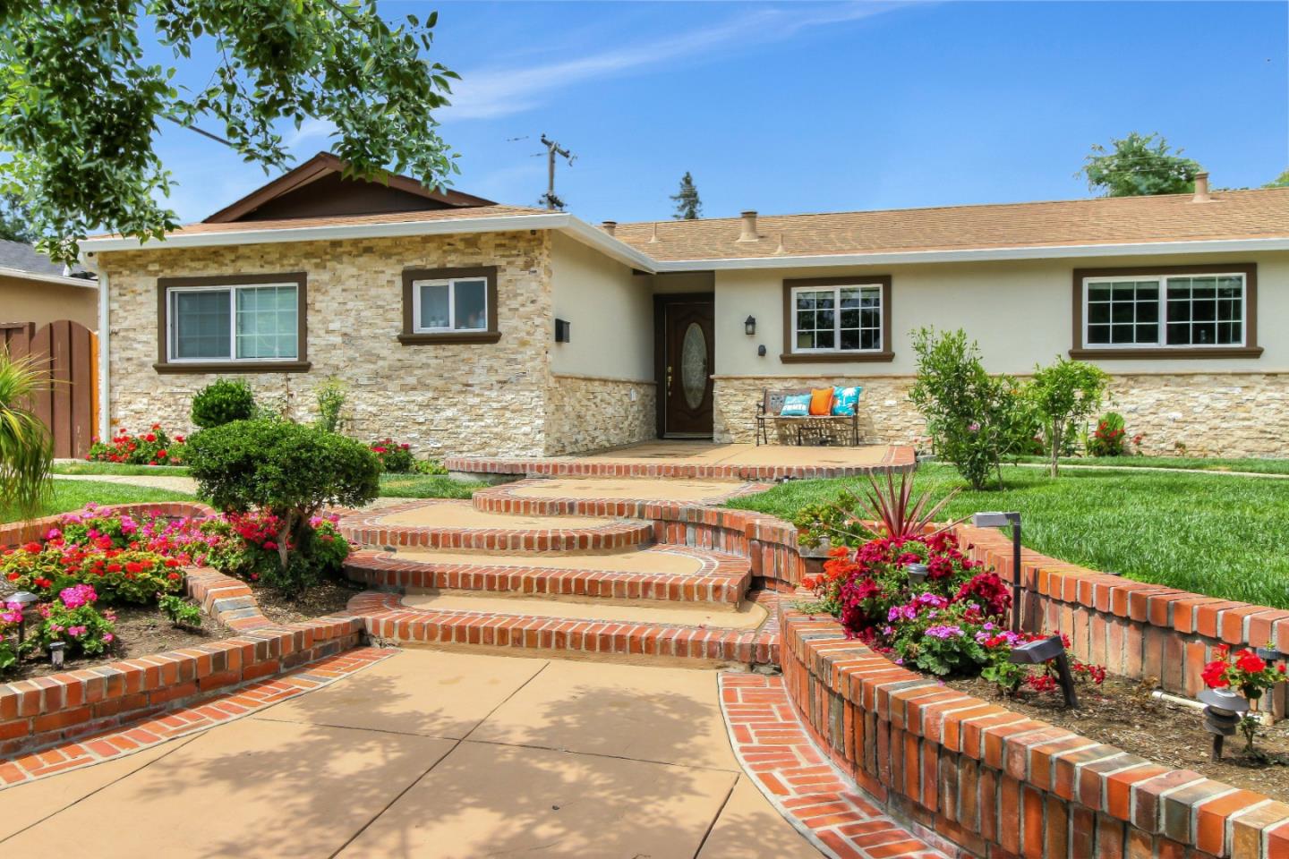 3511 Jarvis Ave, San Jose, CA 95118 3 Beds 2 Baths (Sold