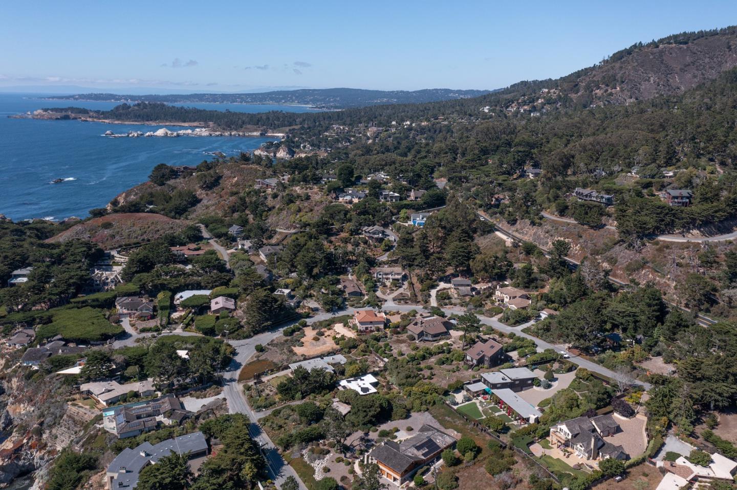 9 Yankee Point Dr, Carmel, CA 93923 4 Beds 4/1 Baths (Canceled