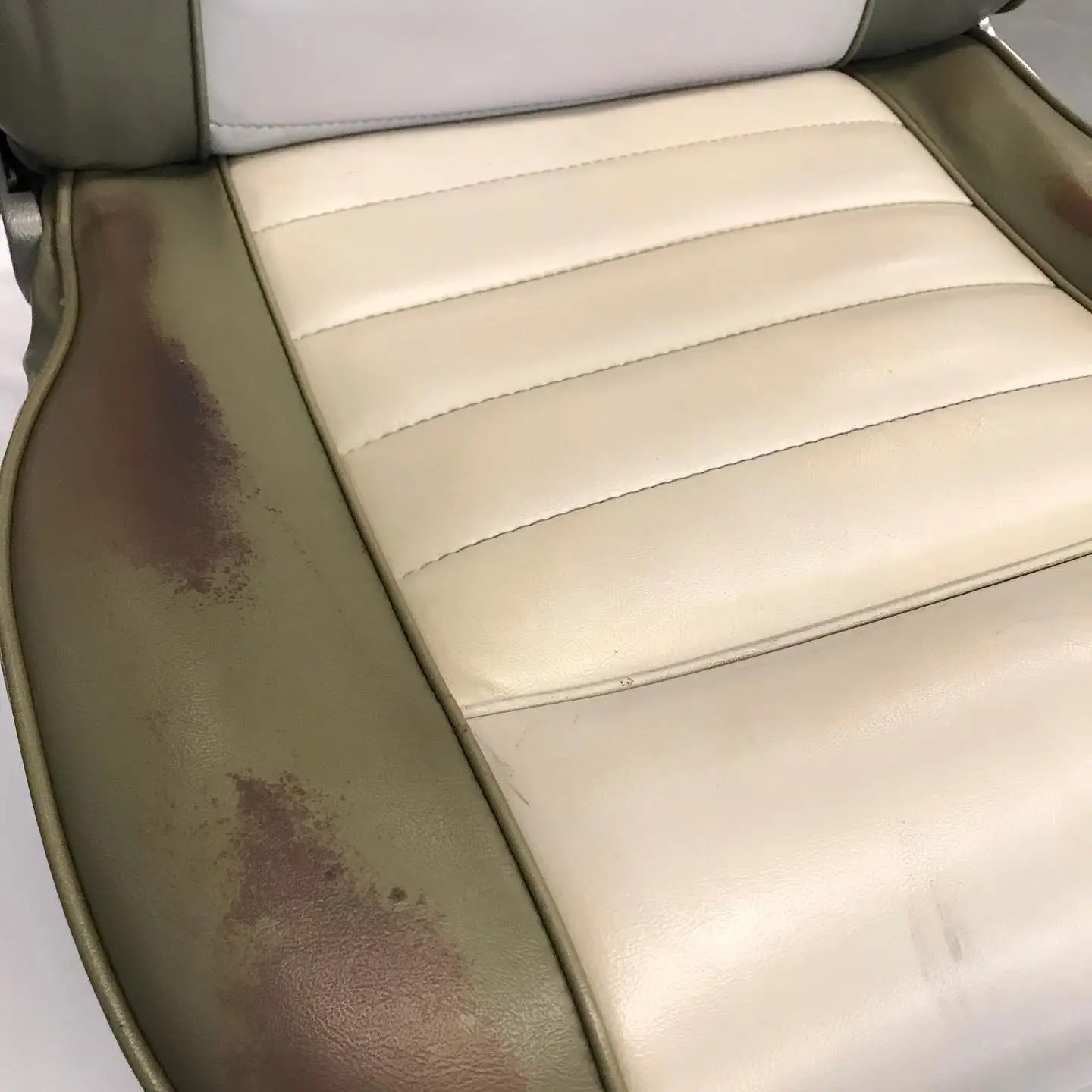 🚘 Restauración de Asientos de Coche en Valencia