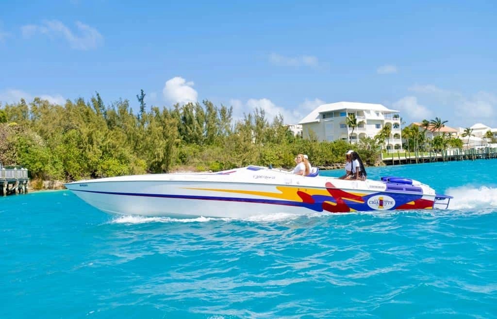 Bahamas Powerboat Club Experience The Thrill Of Adventure