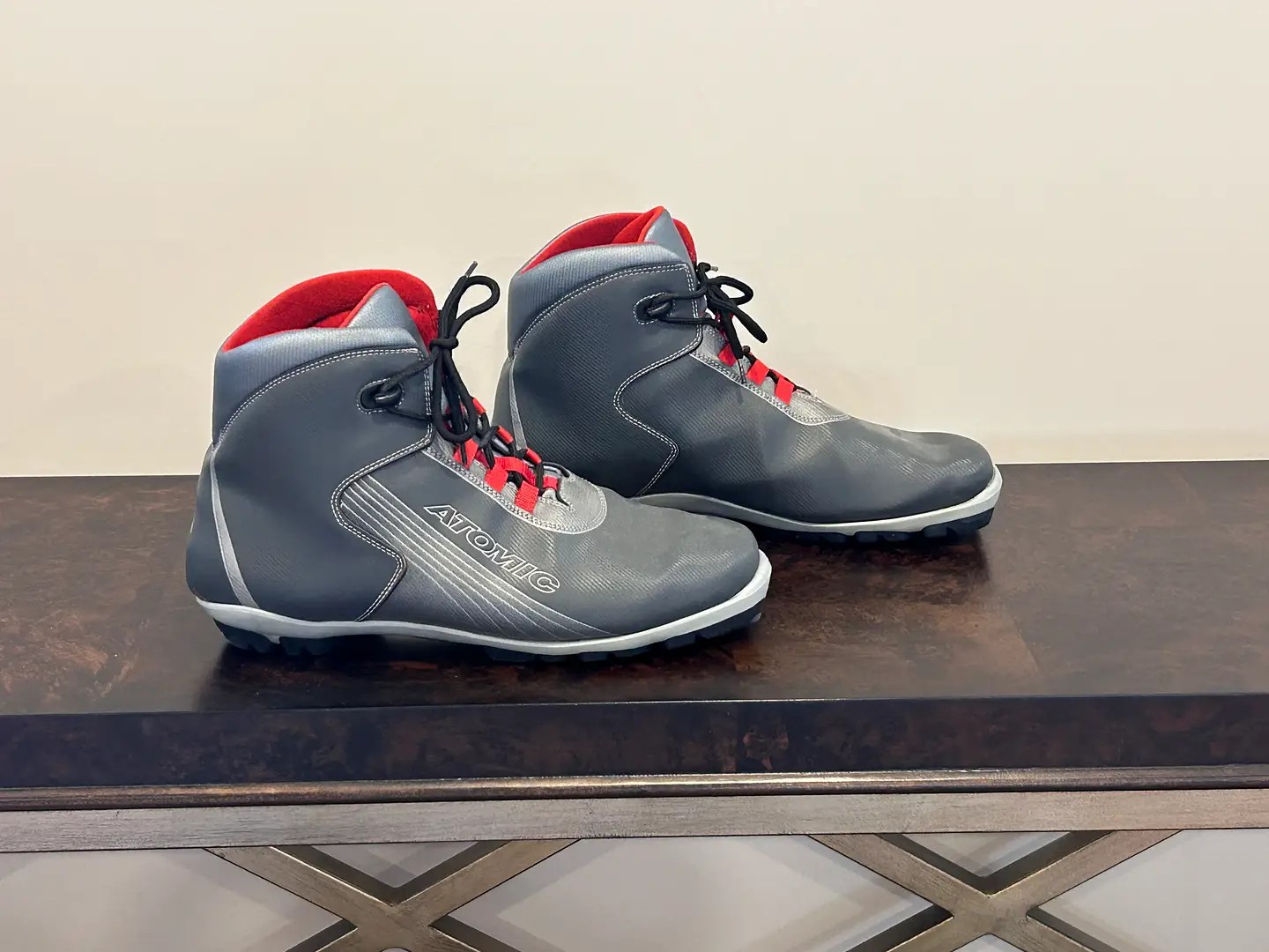 Atomic Men's CrossCountry Ski Boots Hunt Estate Sales