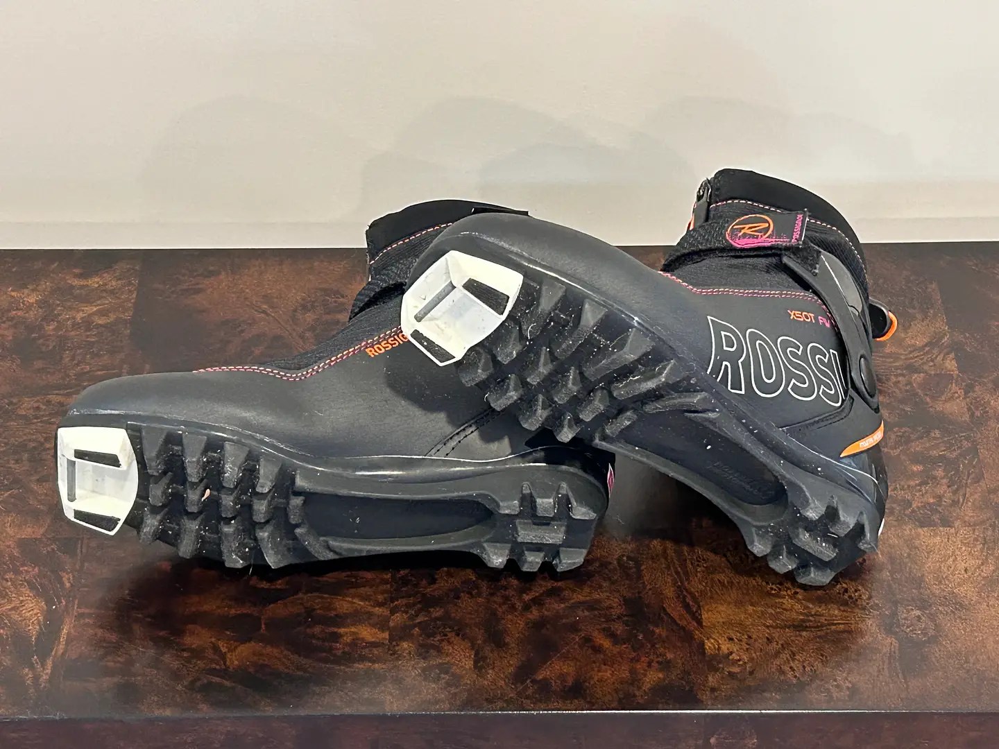 Rossignol Women's X5 OT FW CrossCountry Ski Boots Hunt Estate Sales