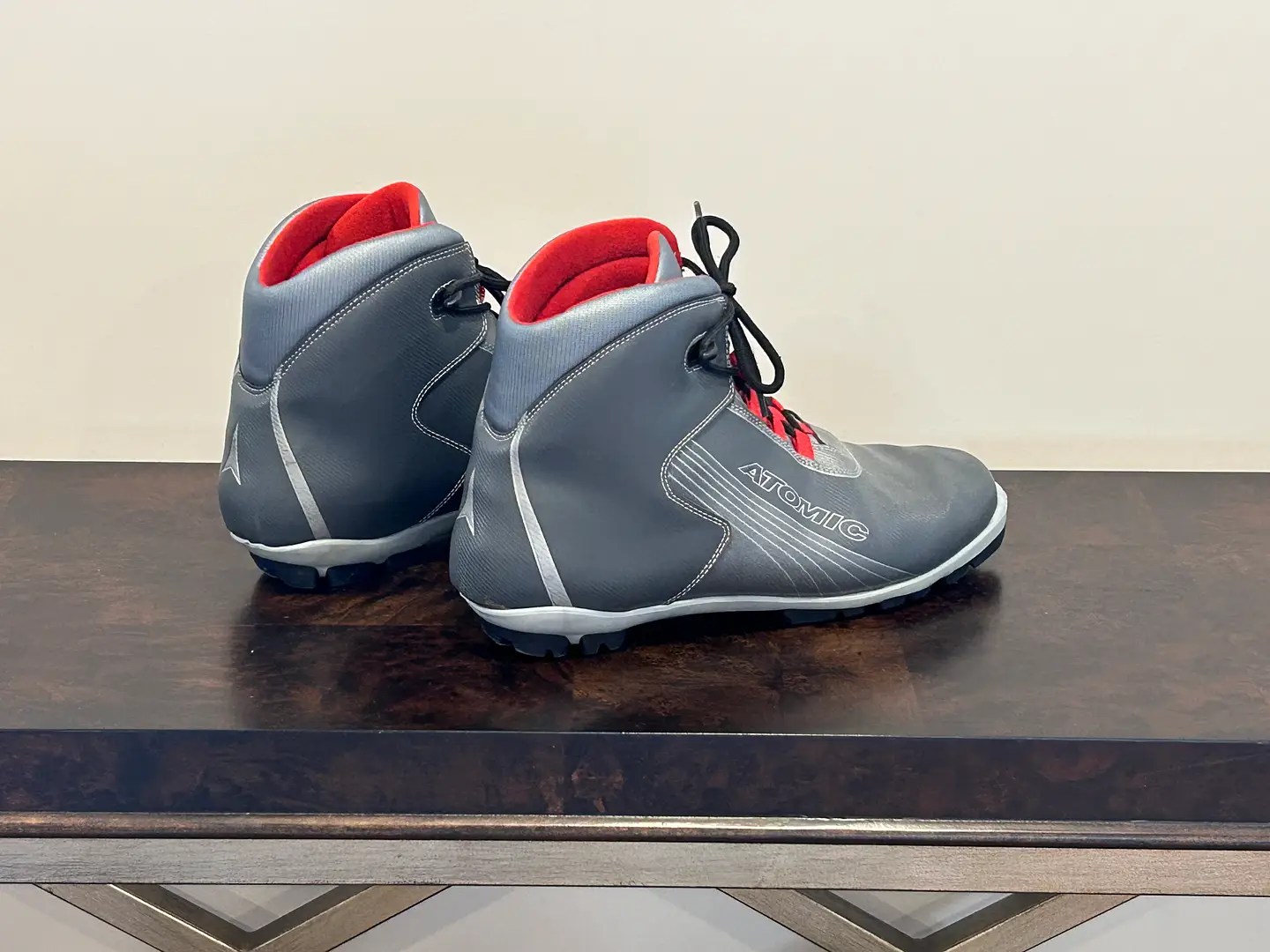 Atomic Men's CrossCountry Ski Boots Hunt Estate Sales