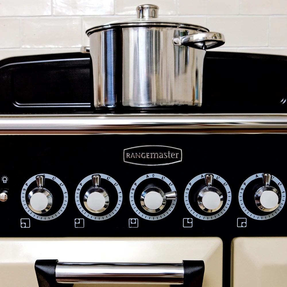 Rangemaster CDL100DFFCR/C Classic Deluxe 100cm Dual Fuel Range Cooker