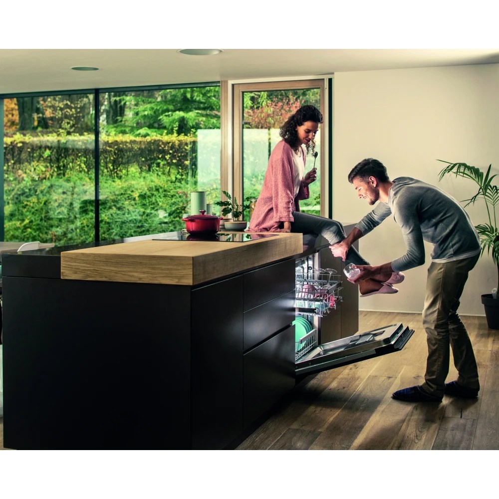 Hisense HV671C60UK 60cm Fully Integrated Dishwasher Appliance City