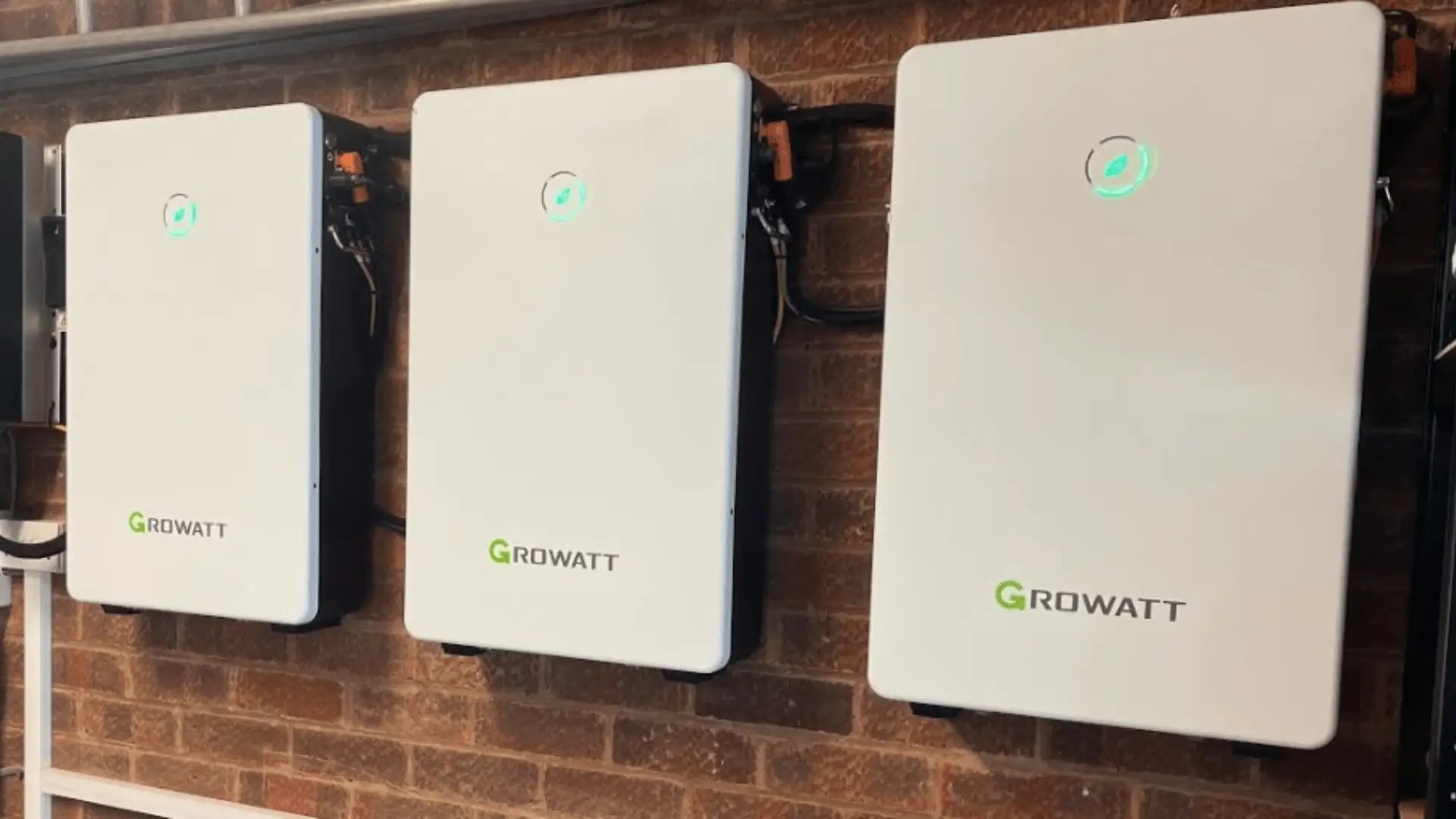 We supply Growatt Batteries - Contact us for a Free Survey