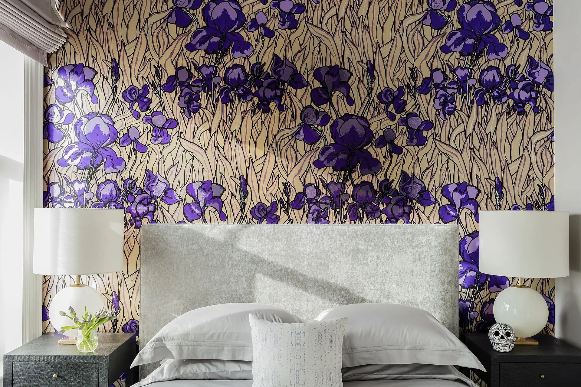 Purple Flowers Wallpaper ⋆ Luxury Antonovich Home KA Furniture
