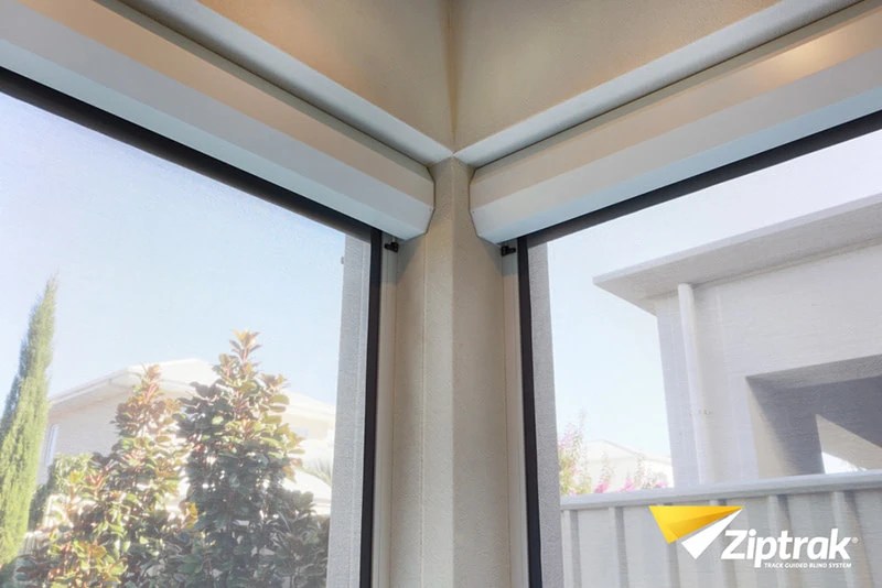 Swiftee™ Outdoor Blind Cleaner Alfresco Blinds Perth