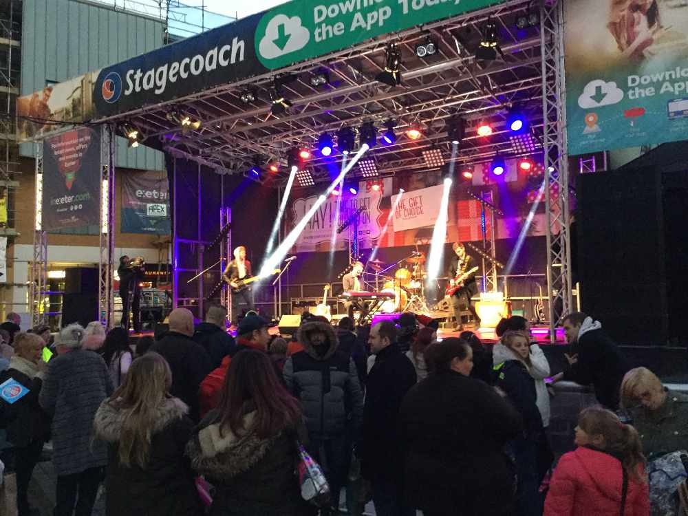 Exeter Christmas Lights Switchon! Radio Exe