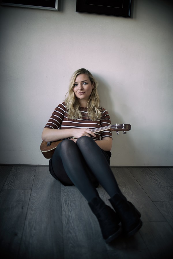 Claire Hastings and Jenn Butterworth in Concert MKFM 106.3FM Radio