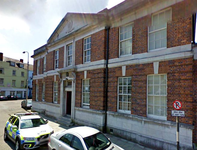 Gardai investigate a burglary on the Bandon road in Cork city C103