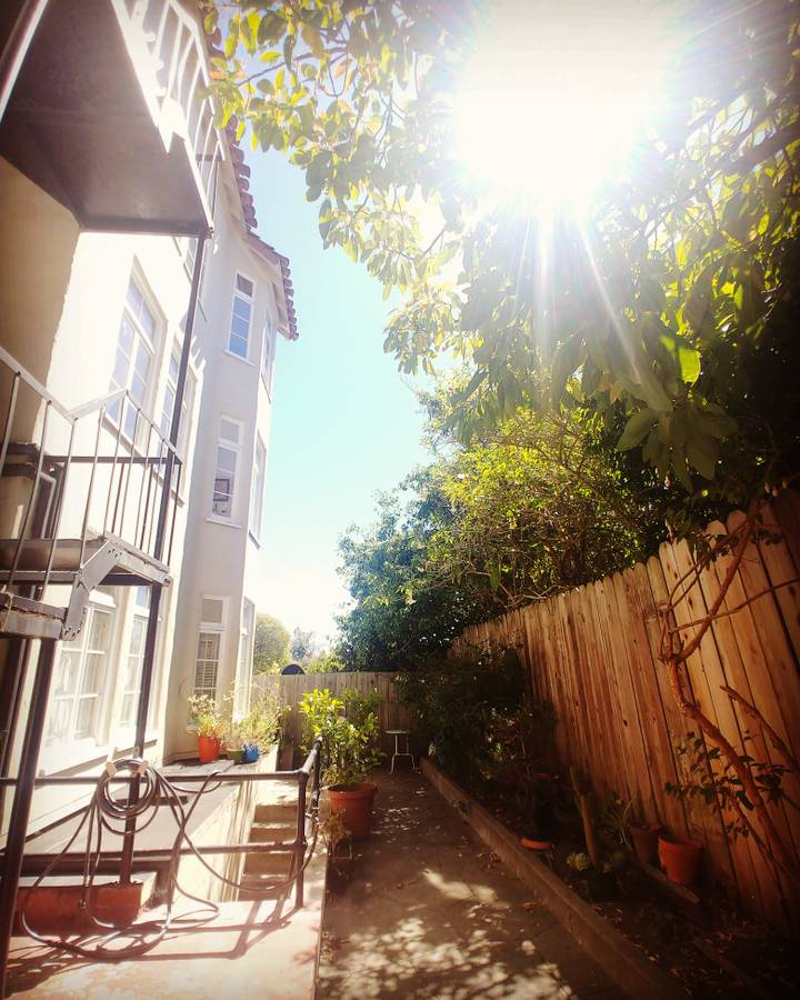 633 Alma Ave., Oakland, CA, 94610 Meridian Property Management Group