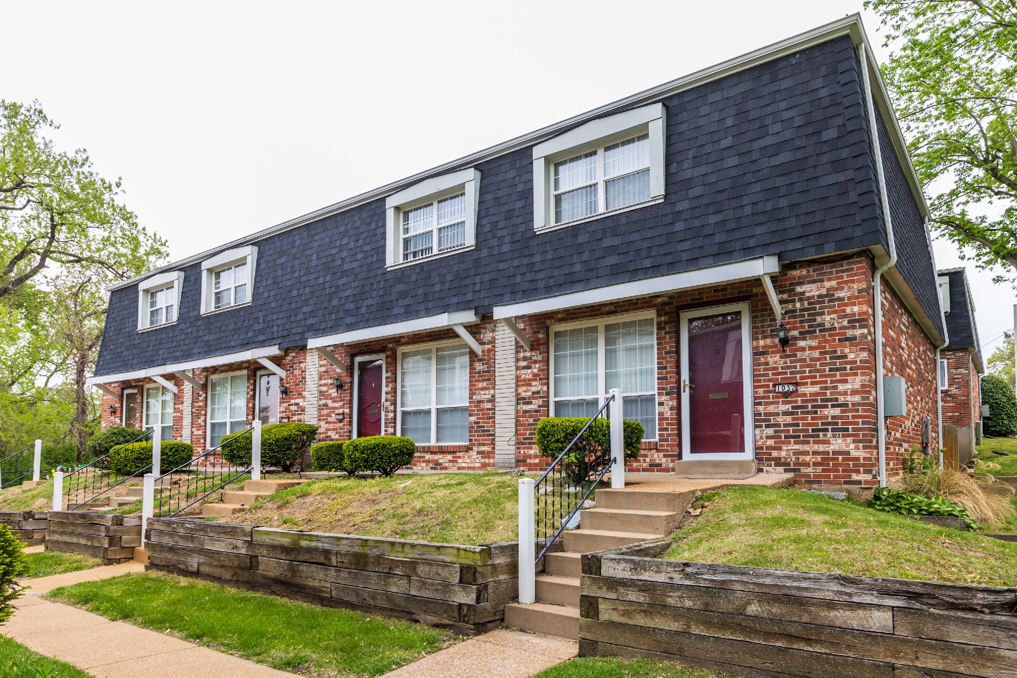 Villa St. Cyr MMG Real Estate Advisors