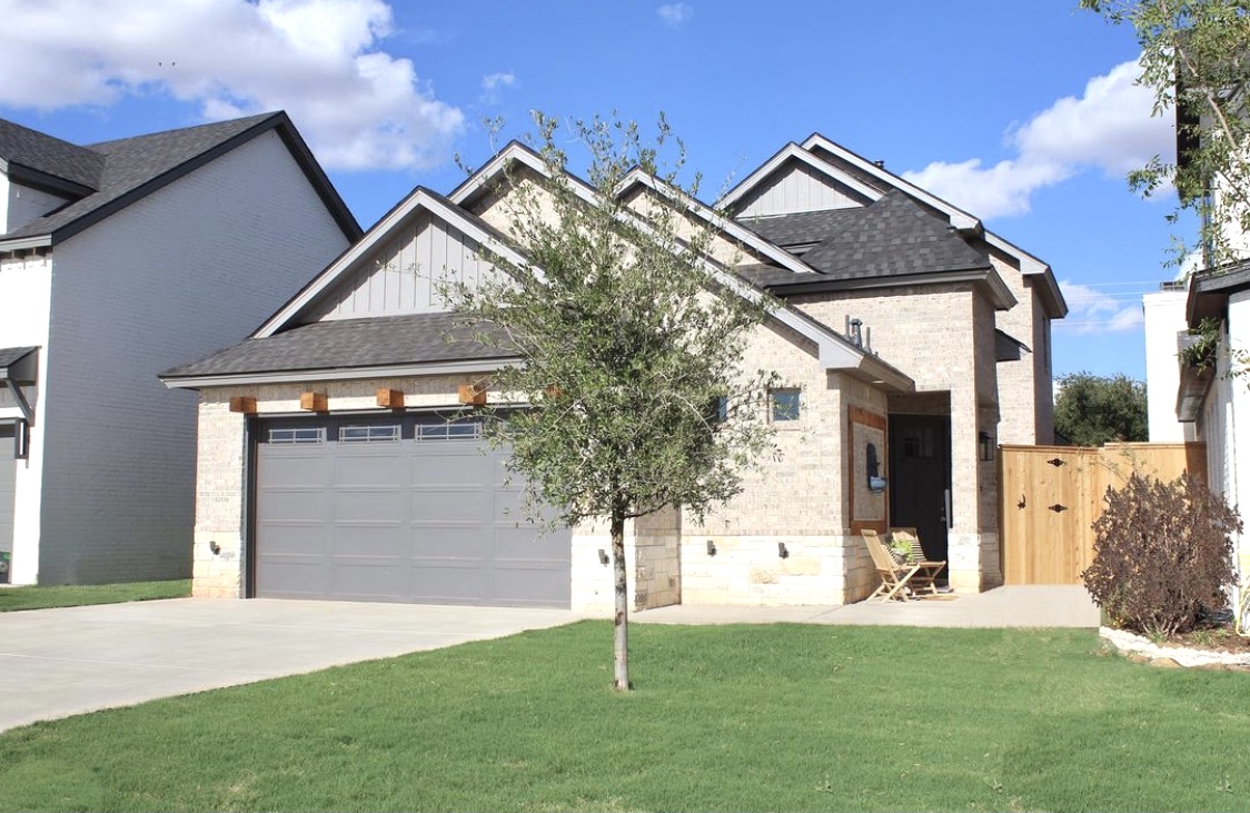 Cantera 15 Wilshire Blvd (2020 Parade of Homes) M&M Homes