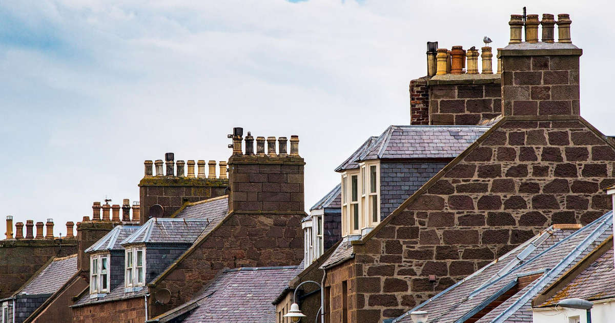 Average house price in Scotland tops £200,000 for the first time