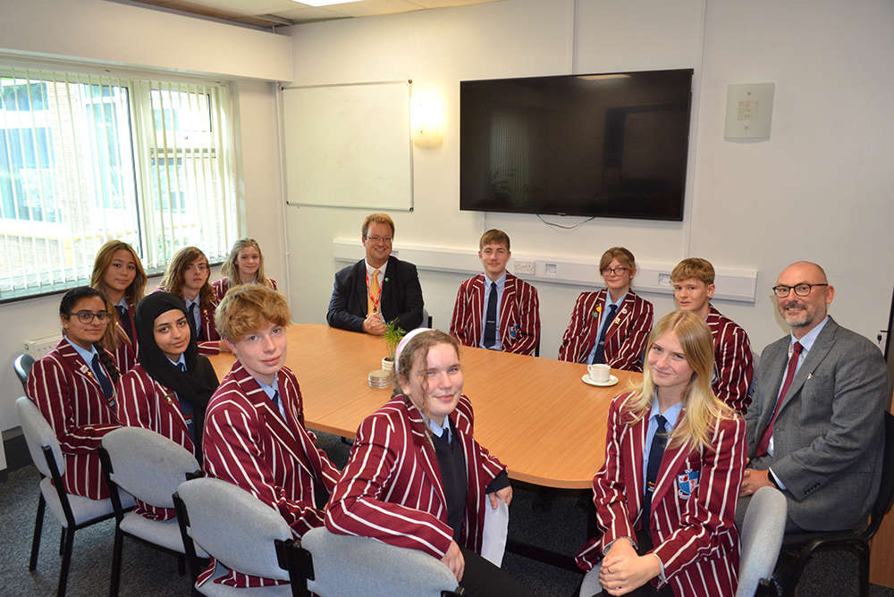 MP praises ambitious pupils on visit to Crestwood School Black