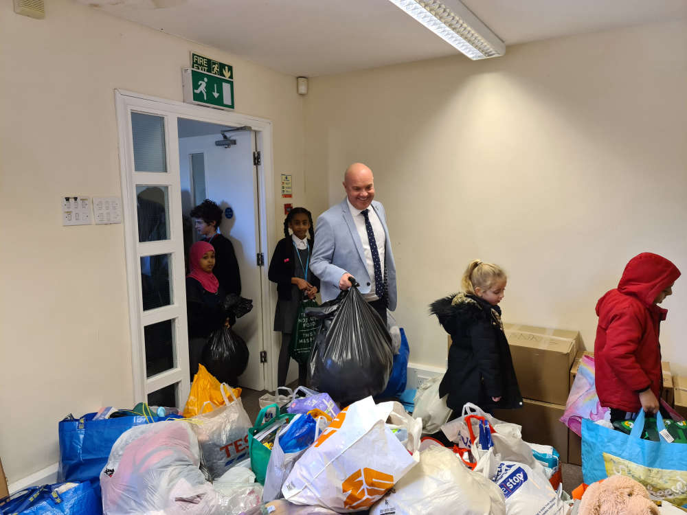 Milton Keynes schools group together to collect donations for Ukraine