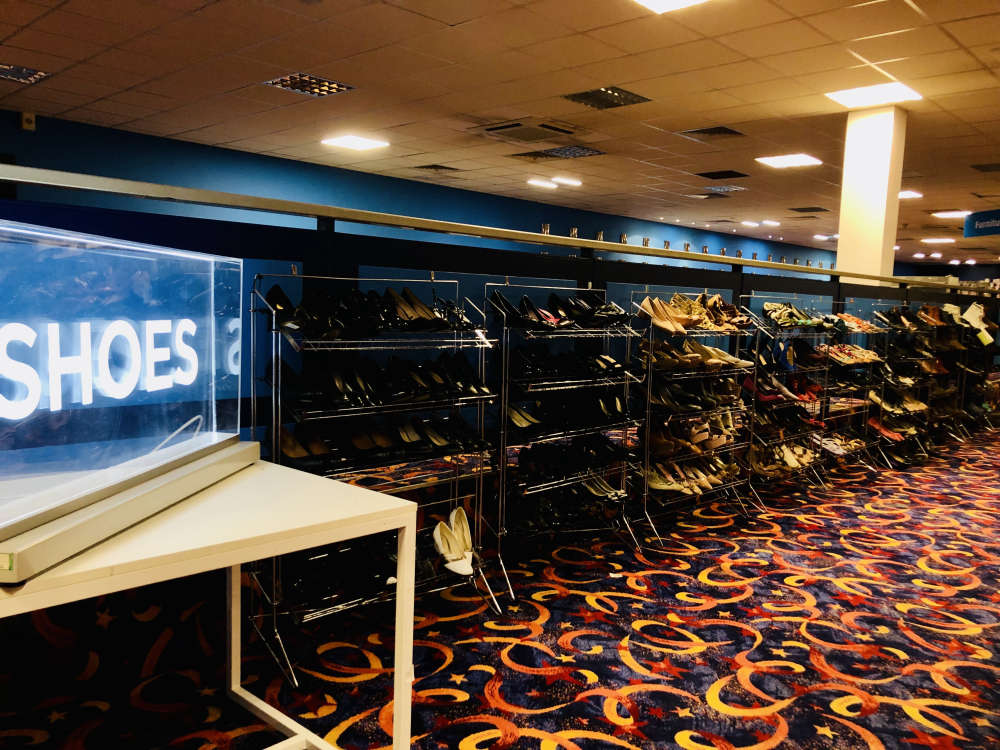 Milton Keynes Mayor visits brand new Willen Hospice store to see