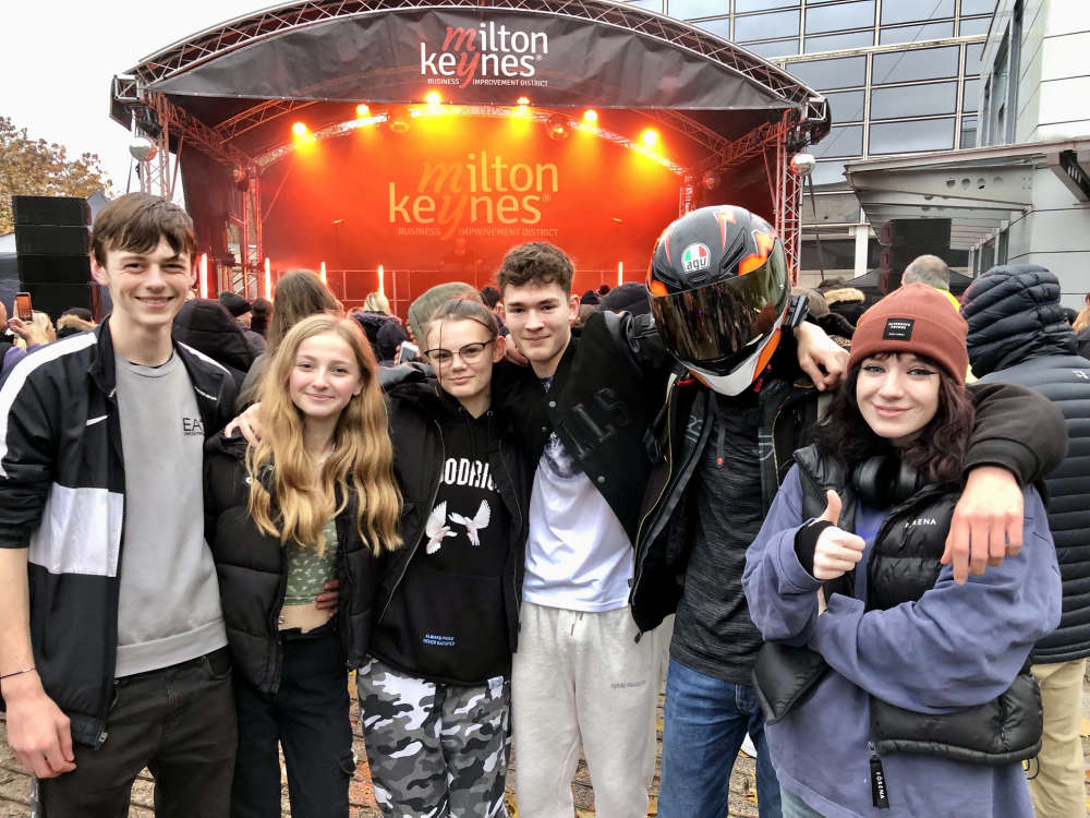 Christmas Light SwitchOn 2023 MKFM 106.3FM Radio Made in Milton Keynes