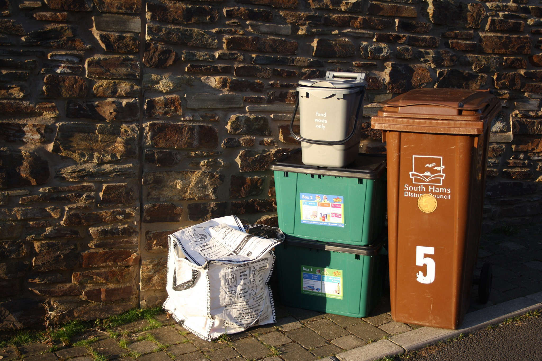 South Hams faces charges for garden waste collections Radio Exe
