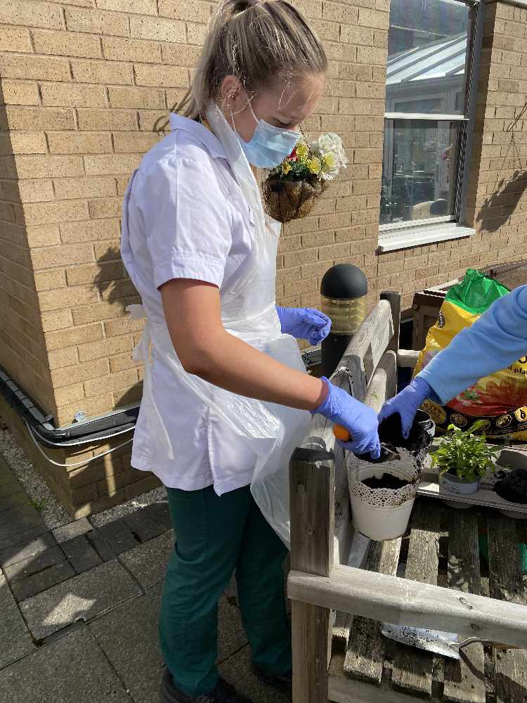 Wellbeing ‘blooms’ in the Ward 9 garden at Macclesfield Hospital